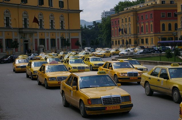 tirana taxi